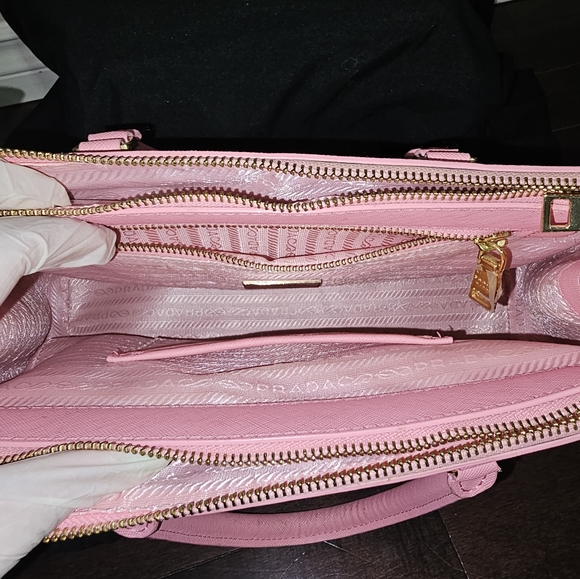 Authentic Pink Prada Bag - Picture 8 of 9